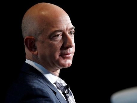 Jeff Bezos invests in digital supply chain startup Beacon