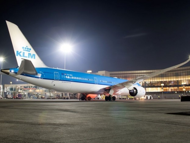 KLM resumes Mumbai service after a gap of 16 years KLM resumes Mumbai service after a gap of 16 years