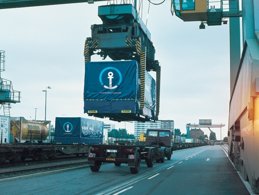 KN Eurasia Express connects new rail transport service between China and Europe KN Eurasia Express connects new rail transport service between China and Europe