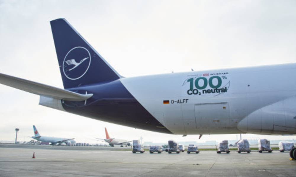 Lufthansa Cargo and Compensaid enable CO2-neutral cargo flights