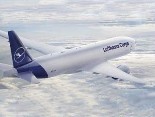 Lufthansa Cargo steps up digitalization drive with new ‘smartBooking’ interface Lufthansa Cargo steps up digitalization drive with new ‘smartBooking’ interface