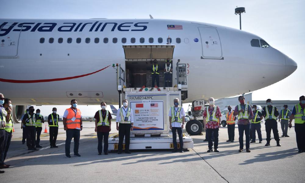 MASkargo flies in first Sinovac Covid-19 vaccines from China to Malaysia MASkargo flies in first Sinovac Covid-19 vaccines from China to Malaysia