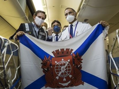 Respirators, health supplies reach RIOgaleao Airport from China Respirators, health supplies reach RIOgaleao Airport from China