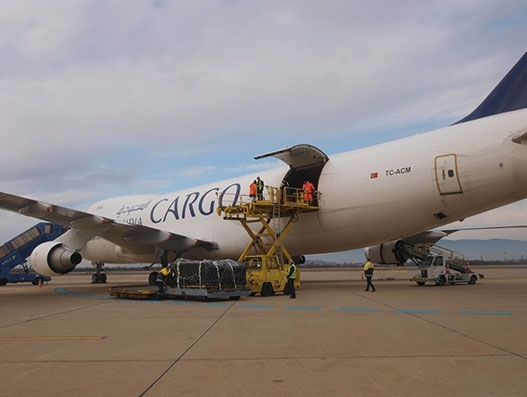 Saudia Cargo brings the international Cirque du soleil equipment to Riyadh Saudia Cargo brings the international Cirque du soleil equipment to Riyadh