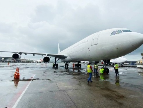 SpiceJet flies maiden long-haul A340 freighter from Amsterdam to Mumbai