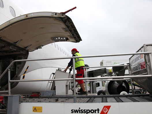 Swissport Cargo USA unveils new warehouse at Chicago OHare Airport