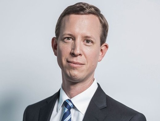 Dr Thomas Ogilvie extends contract with Deutsche Post DHL Group until Aug 2025 Dr Thomas Ogilvie extends contract with Deutsche Post DHL Group until Aug 2025