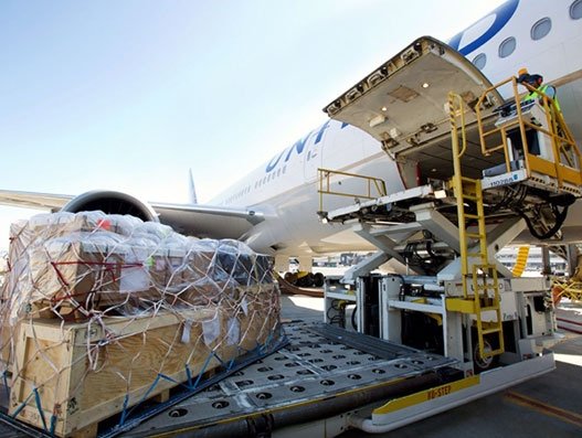 United delivers medical equipments for Roche