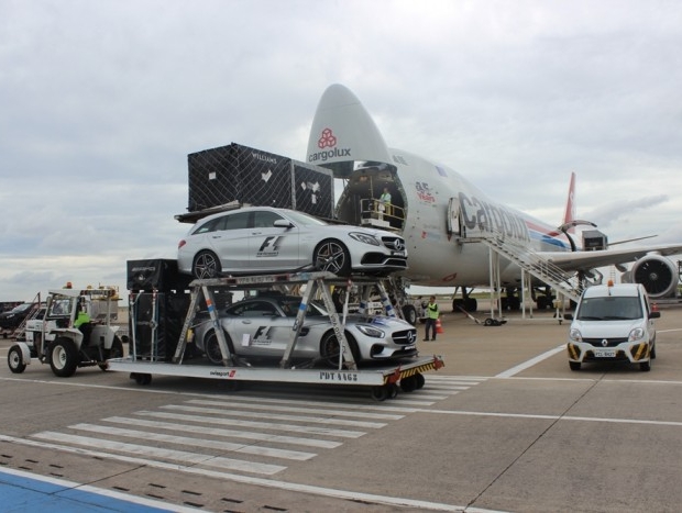 Viracopos Airport welcomes cars for F1 GP Heineken do Brasil 2017