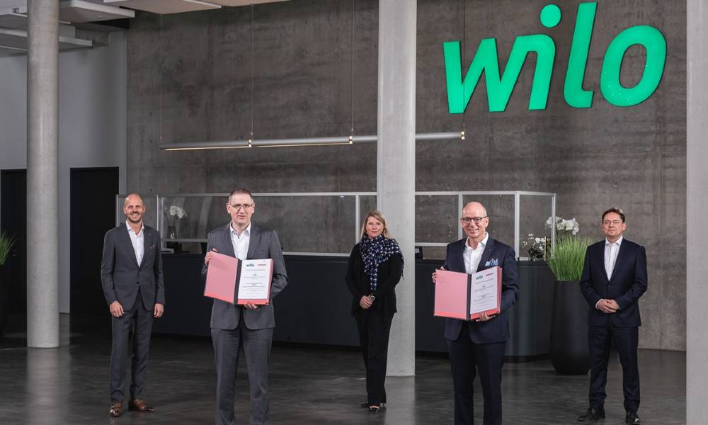 Wilo and Hellmann sign contract for global logistics cooperation