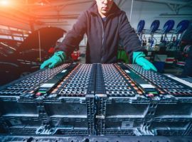 DB Schenker has launched a new dedicated service that combines individual national and international regulations concerning battery types and transportation modes.