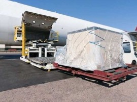 Air cargo capacity keeps recovering, although at a slow pace, going from -26 per cent a month ago to -22 per cent for the previous two weeks.