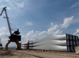 The wind turbine blades were transported in six voyages of river pontoon barges between April and August 2020.