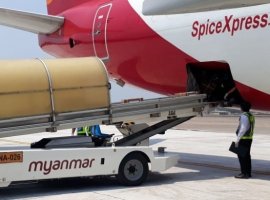 SpiceJet, India’s biggest air cargo operator, operated its first freighter flight to Myanmar today, April 21, carrying medical supplies to the country. On its return leg, the aircraft will carry medical equipment from Myanmar to India’s capital, Delhi